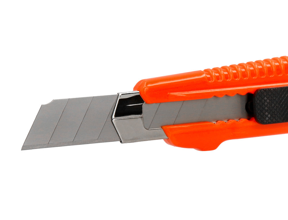 Cuter q-connect plastico ancho retractil cuchilla 18 mm xd-38 blister 1 unidad