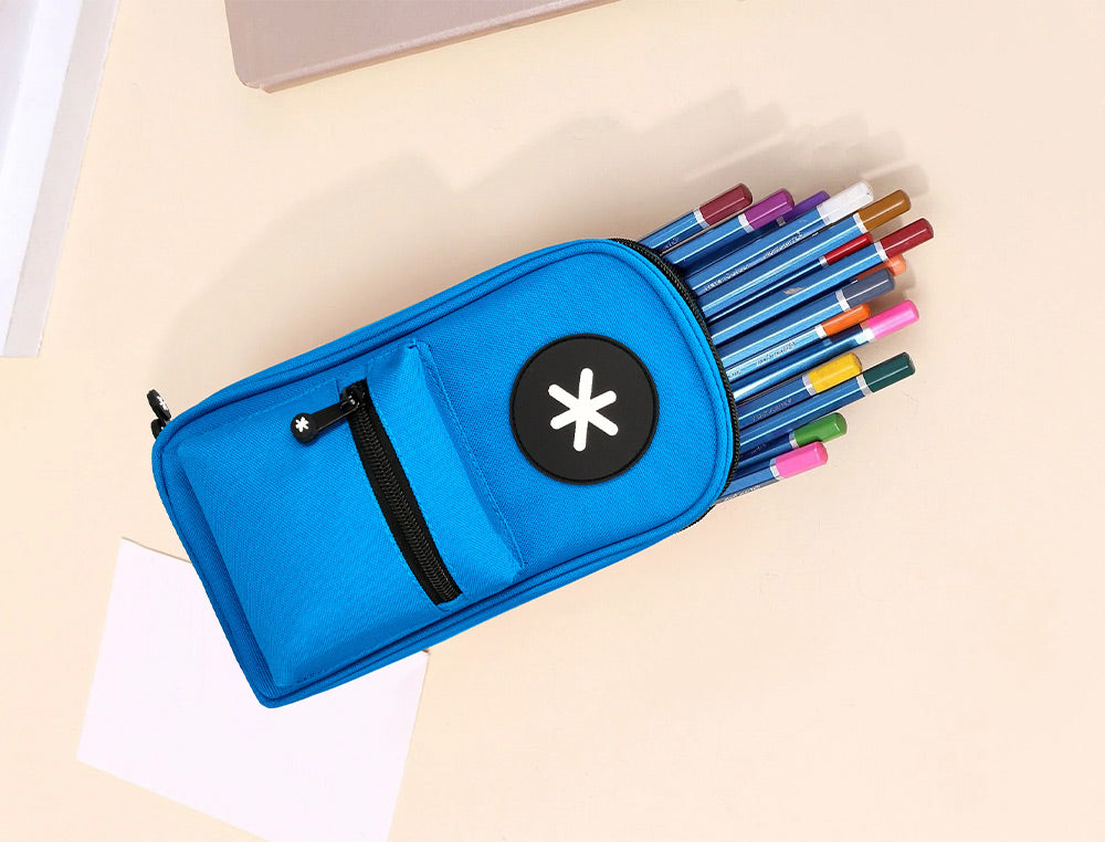Estuche portatodo antartik forma de mochila con bolsillo y 4 departamentos 230x50x120 mm